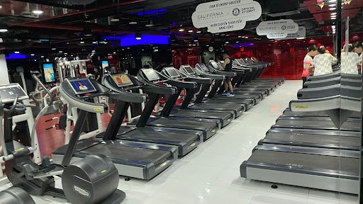 California Fitness Times City Hai Bà Trưng