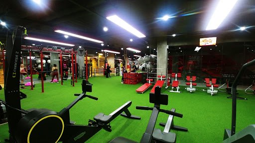 California Fitness & Yoga Viet Market Quận 6