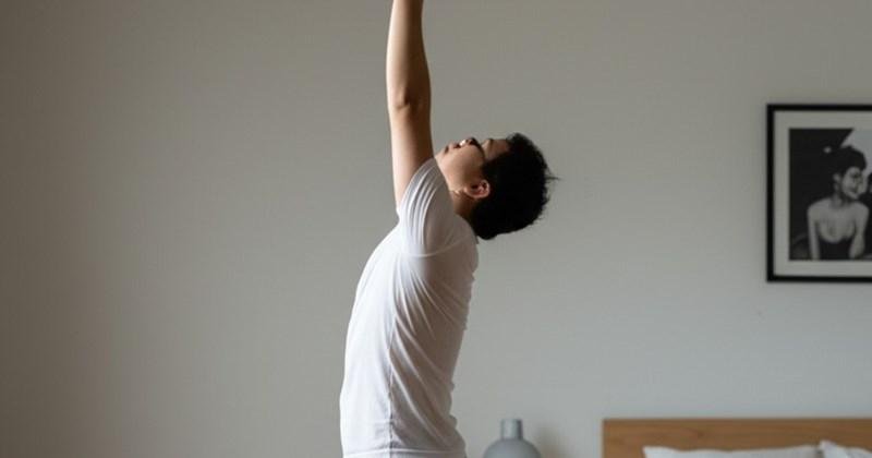 Tập Yoga Tại Nhà - Bài 1: Khởi Đầu Hoàn Hảo Cho Người Mới Tư thế chó úp mặt Adho Mukha Svanasana: Bài tập yoga tăng cường sức mạnh cơ thể