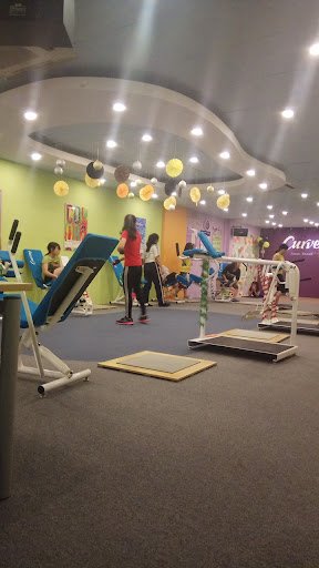 Curves Đinh Tiên Hoàng - Phòng tập thể dục tại Quận 1, TP.HCM