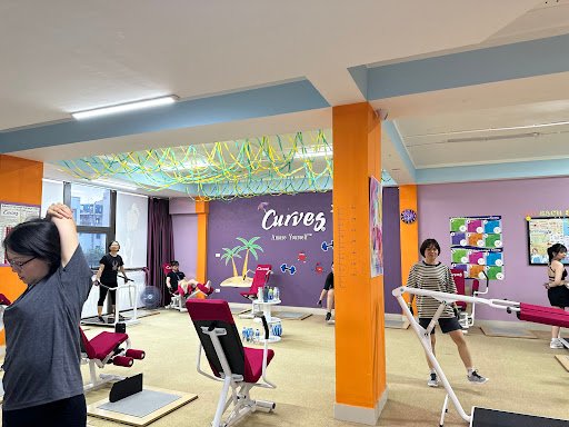 Top 20 Phòng Tập Yoga Quận Long Biên Hà Nội Giá Rẻ, Uy Tín Curves Nguyễn Văn Cừ - Phòng tập thể dục tại Long Biên, Hà Nội
