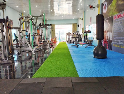 LIFE GYM & FITNESS Quảng Nam