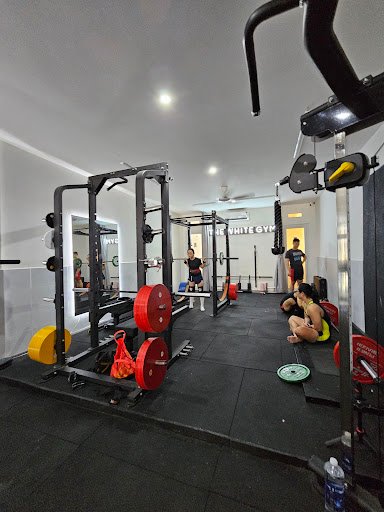 THE WHITE GYM - Phòng tập thể dục tại Tân Phú, TP.HCM