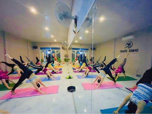 TRUNG TÂM NGHỆ THUẬT KHÁNH TRÂM Phú Yên