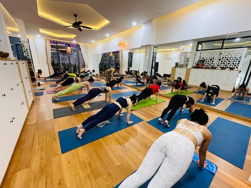 Top 10 Phòng Tập Yoga Cà Mau Giá Rẻ, Uy Tín, Chất Lượng Trung Tâm OM YOGA Cà Mau