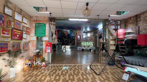 Danh Sách Các Phòng Tập Yoga tại Tây Ninh Giá Rẻ, Uy Tín Bên Núi Bà Đen Yoga Dung Pham - Phòng tập yoga tại Tây Ninh
