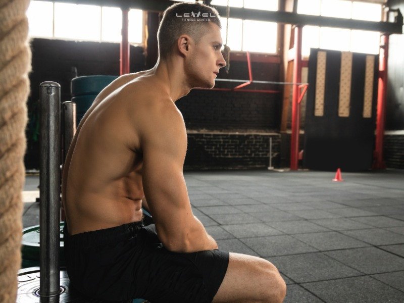 Ảnh minh họa tầm quan trọng của việc nghỉ ngơi để phục hồi cơ bắp