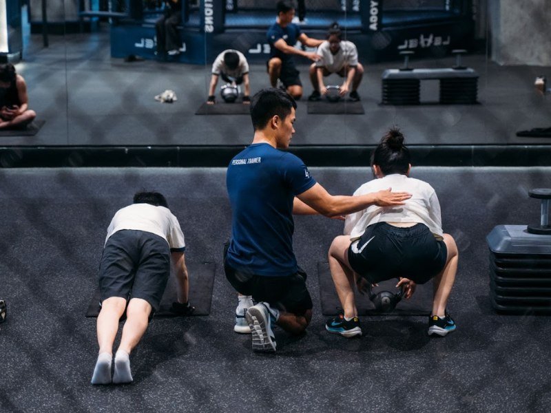 Vai trò của huấn luyện viên trong quá trình tập luyện là vô cùng quan trọng