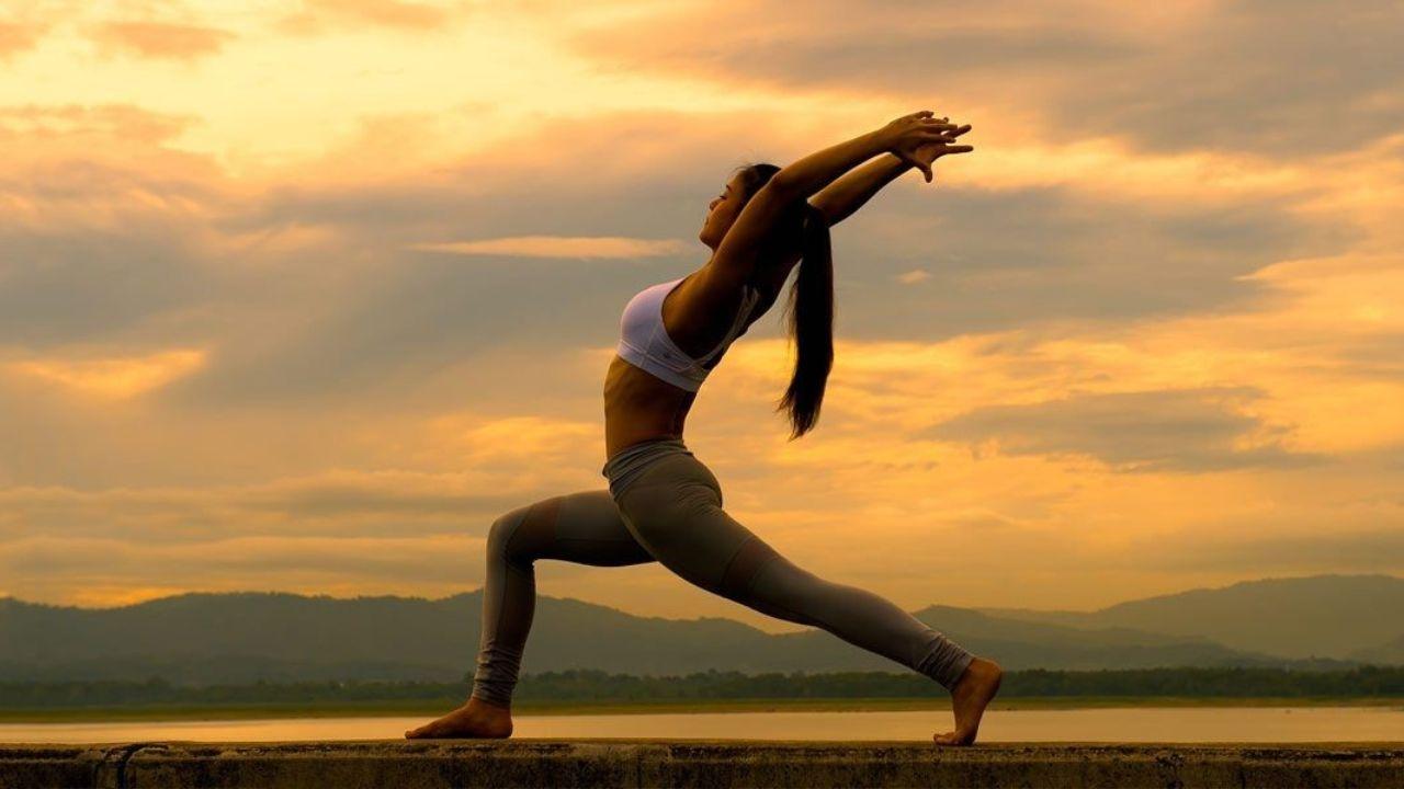 Tập hít thở sâu trong yoga giúp tăng cường sức khỏe tinh thần cho người mới bắt đầu