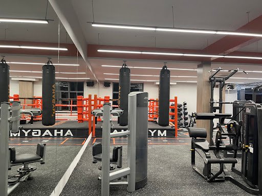 Top 10 Phòng Gym Phú Nhuận Giá Rẻ, Uy Tín Nhất 2025 AHA GYM Hoàng Hoa Thám - Phòng gym Phú Nhuận