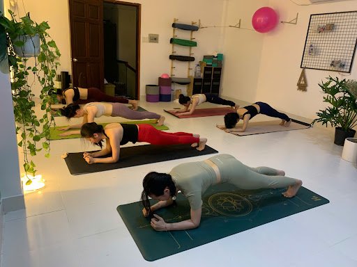 Top 10 Trung Tâm Yoga Phú Nhuận, TP.HCM Chất Lượng, Giá Rẻ Asha Yoga - Trung tâm yoga tại Phú Nhuận, TP.HCM