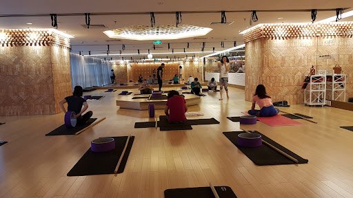 Top phòng tập yoga gần nhà văn hóa mễ trì hạ Giá Rẻ, Chất lượng California Fitness Yoga Handico Nam Tu Liem yoga gan san van dong my dinh tai Me Tri