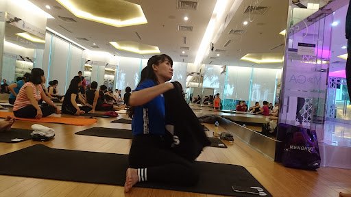Top phòng tập yoga gần times city Giá Rẻ, Chất lượng California Fitness & Yoga - phòng tập yoga gần times city tại Mai Động