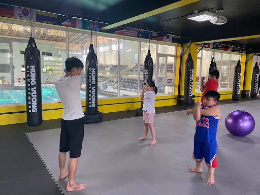 Hùng Vương Kickfitness - Phòng Gym Việt Trì, Phú Thọ