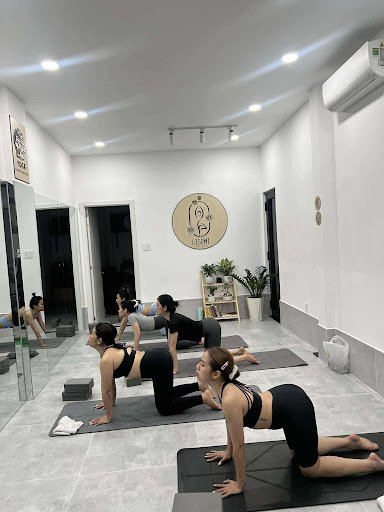 Lisimi Yoga - Trung tâm yoga tại Quận 3, TP.HCM