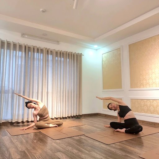 METTA YOGA HÀ NỘI - yoga gần đại học thương mại tại Chợ Dừa