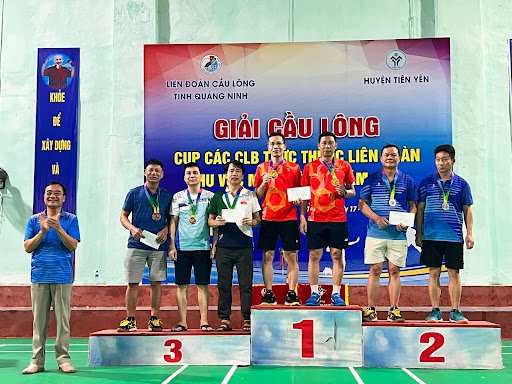 Nhà luyện tập thể thao công ty than Đèo Nai - Phòng Gym Cẩm Phả, Quảng Ninh