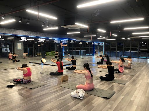 Top phòng tập yoga gần văn quán hà đông Giá Rẻ, Chất lượng Rise FITNESS & POOL Van Quan - phòng tập gym tại Văn Quán