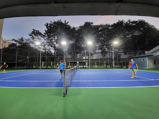 Sân Tennis L2 Công Viên Yên Hòa - Phòng tập thể dục tại Cầu Giấy, Hà Nội