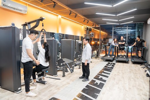 Top 10 Phòng Gym Tân Bình Giá Rẻ, Uy Tín Nhất The Shine Fitness and Yoga - Phòng gym Tân Bình