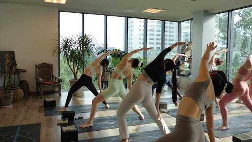 Top phòng tập yoga gần thiên đường bảo sơn hà nội Giá Rẻ, Chất lượng Well Move and Glow - yoga gần thiên đường bảo sơn hà nội tại Đống Đa