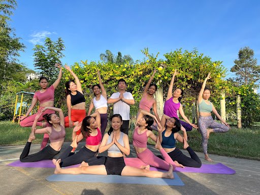 Yoga Hợp Nhất - Yoga gần Xa lộ Hà Nội Quận 9